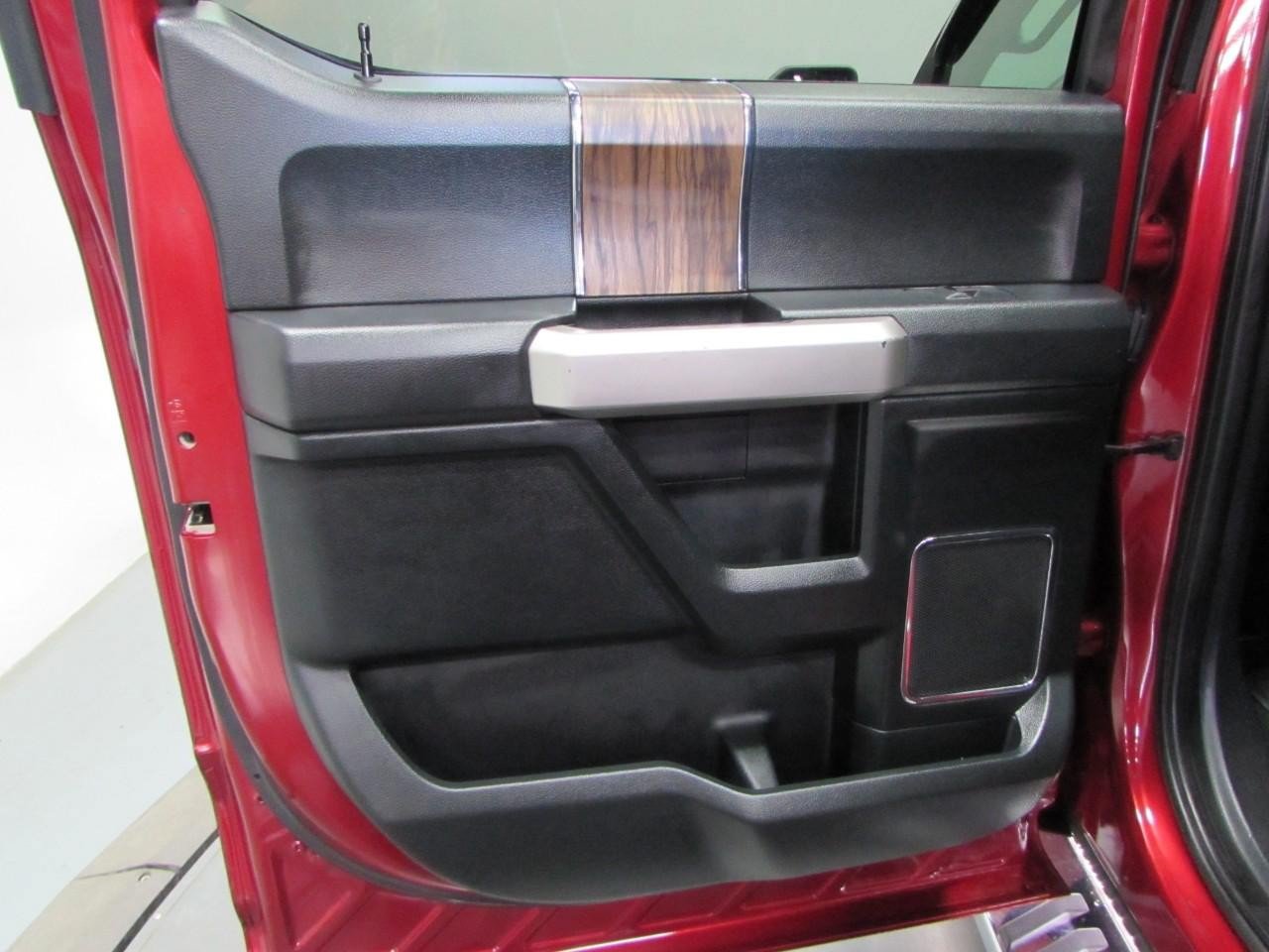 Certified 2019 Ford F150 Lariat w/ Trailer Tow Package AWD/4WD image 14