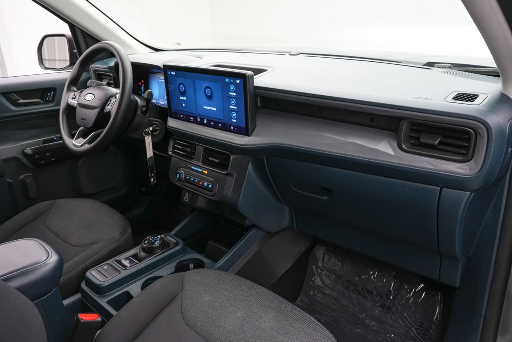 Certified 2025 Ford Maverick XL FWD image 21