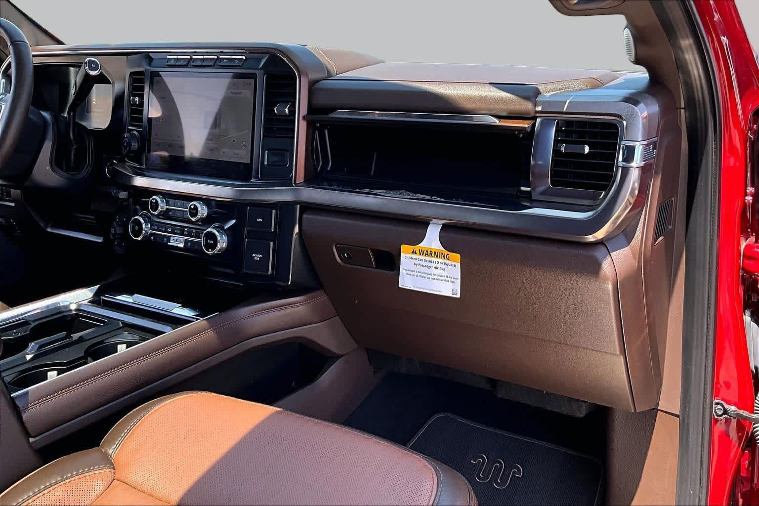 Certified 2024 Ford F250 King Ranch w/ FX4 Off-Road Package AWD/4WD image 18