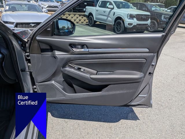 Used 2020 Nissan Altima 2.5 SV FWD image 32