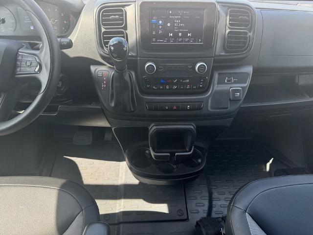 Used 2025 RAM ProMaster 2500 w/ Convenience Group FWD image 11