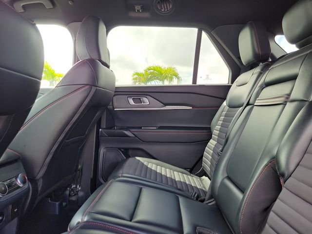 Certified 2025 Ford Explorer ST-Line w/ ST-Line Street Pack AWD/4WD image 10
