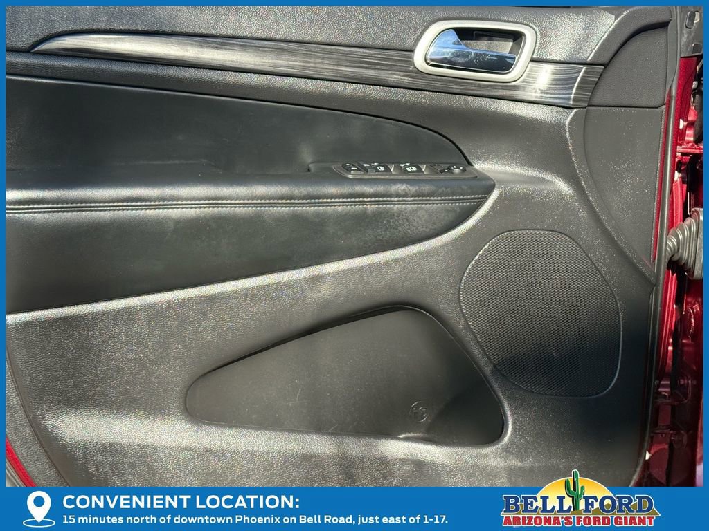 Used 2021 Jeep Grand Cherokee Laredo image 17