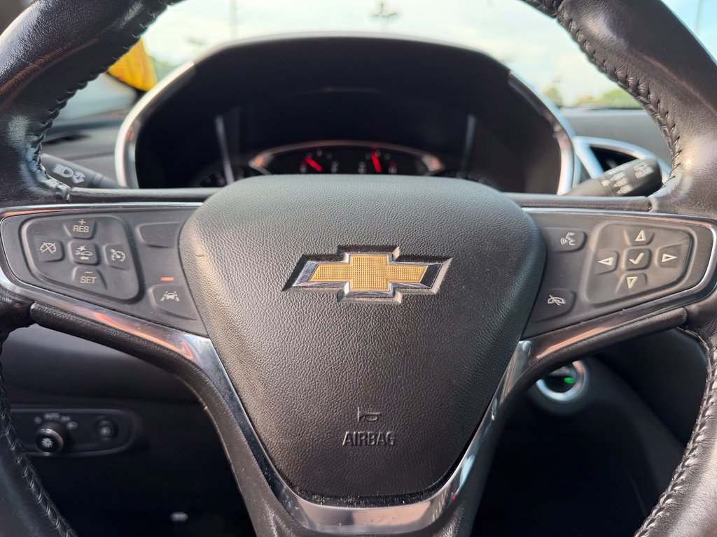 Used 2020 Chevrolet Equinox LT w/ Driver Convenience Package FWD image 15