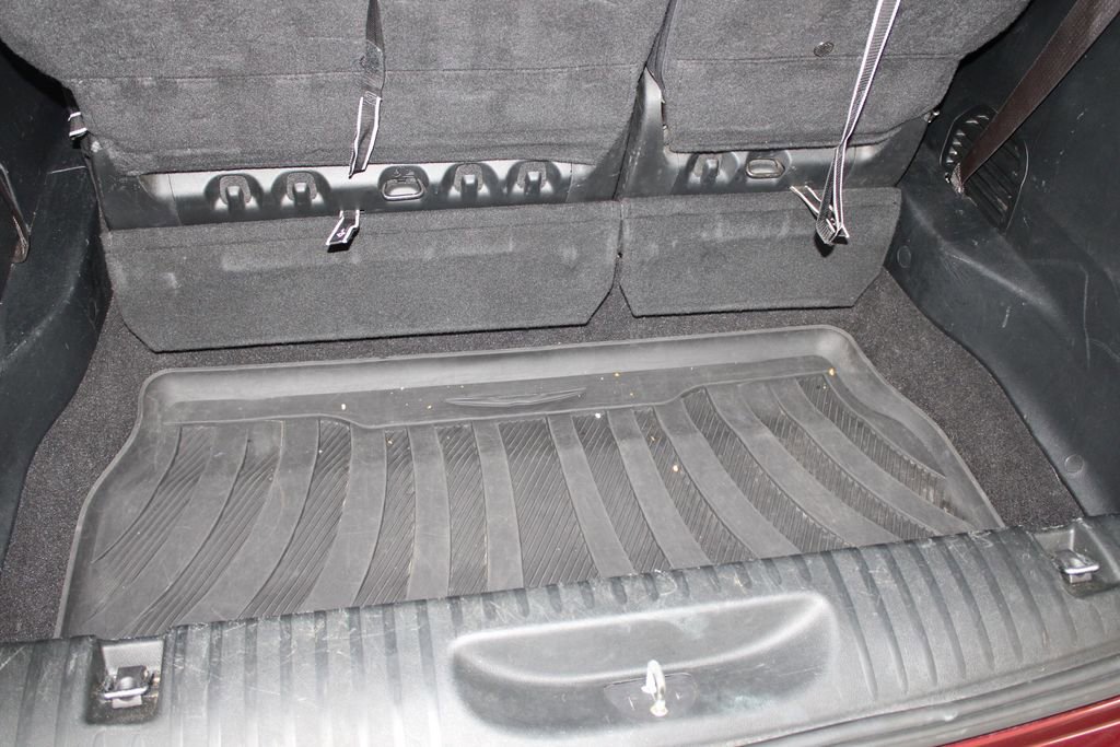 Used 2018 Chrysler Pacifica Touring-L w/ Premium Audio Group FWD image 17
