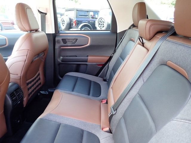 Certified 2021 Ford Bronco Sport Outer Banks w/ Outer Banks Package AWD/4WD image 19