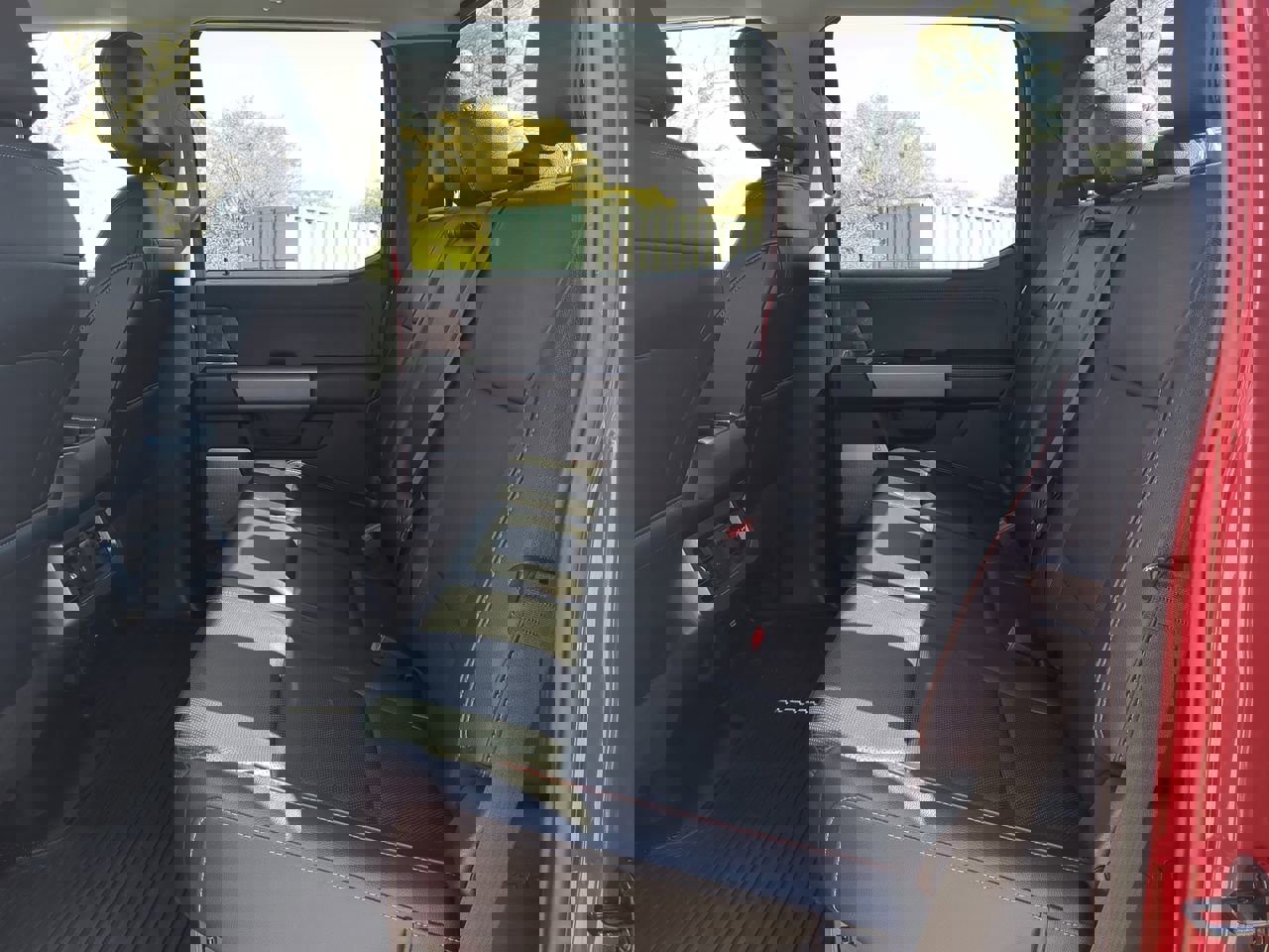 Certified 2023 Ford F350 Lariat w/ Lariat Ultimate Package image 12