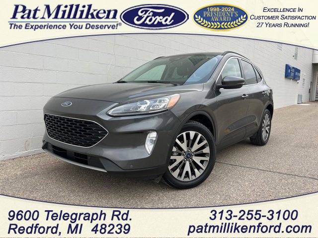 Certified 2020 Ford Escape Titanium image 5