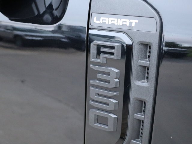 Certified 2026 Ford F350 Lariat w/ Black Appearance Package AWD/4WD image 10