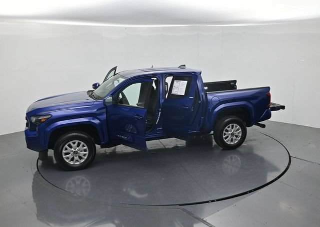 Used 2025 Toyota Tacoma SR5 RWD image 46
