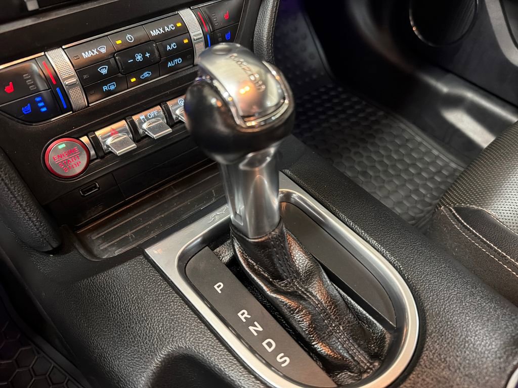 Certified 2019 Ford Mustang Premium RWD image 27