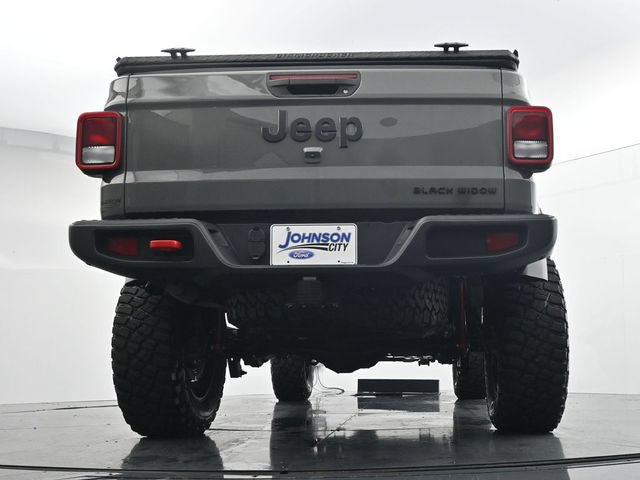 Used 2023 Jeep Gladiator Sport AWD/4WD image 32