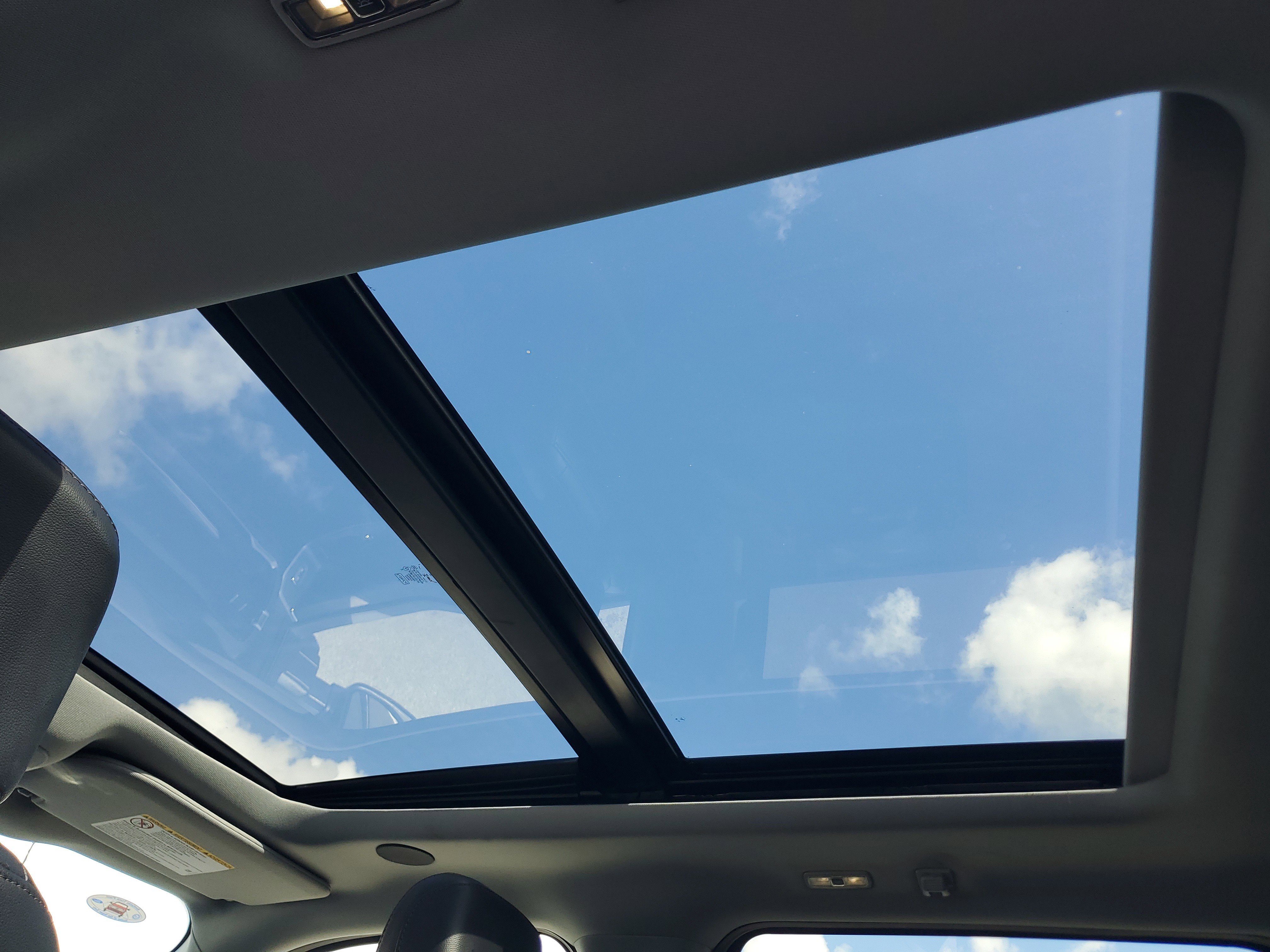 Certified 2025 Ford F250 Lariat w/ Lariat Ultimate Package image 11