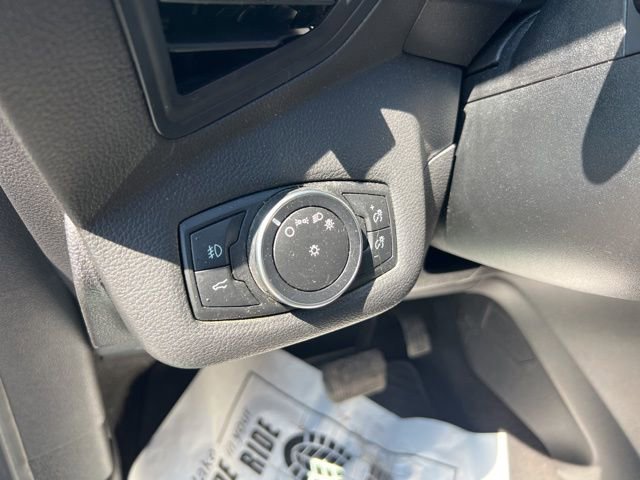 Certified 2017 Ford Escape SE w/ Equipment Group 201A image 10