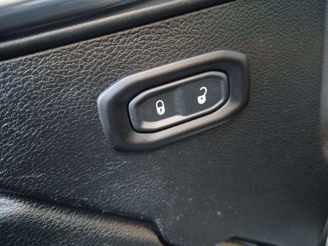 Used 2022 Jeep Gladiator Sport AWD/4WD image 14