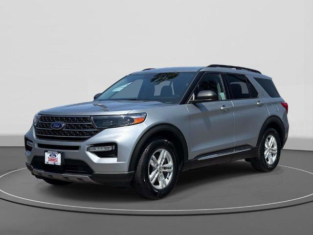 Certified 2022 Ford Explorer XLT w/ Equipment Group 202A