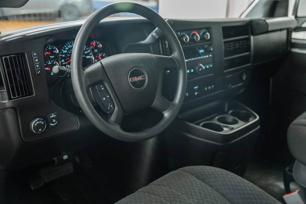 Used 2024 GMC Savana 2500 w/ Driver Convenience Package RWD image 28