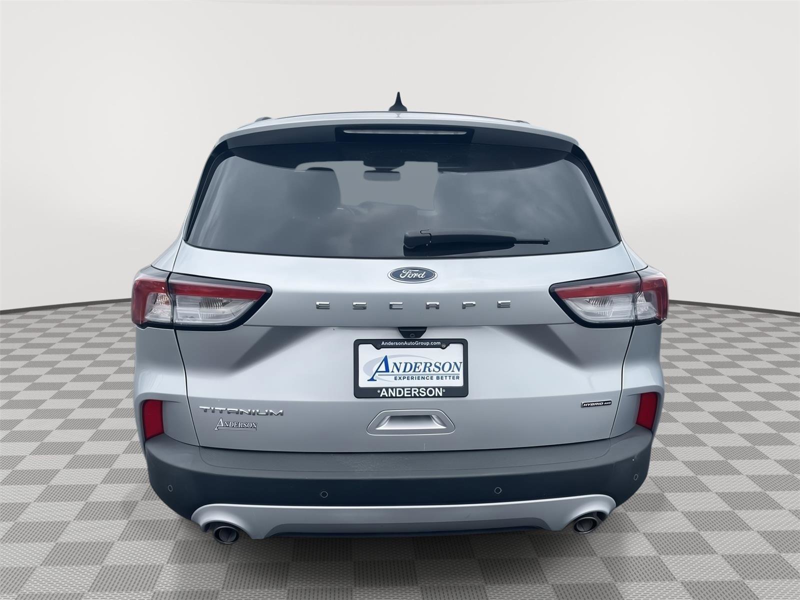 Certified 2020 Ford Escape Titanium w/ Titanium Premium Package 2.0 AWD/4WD image 6