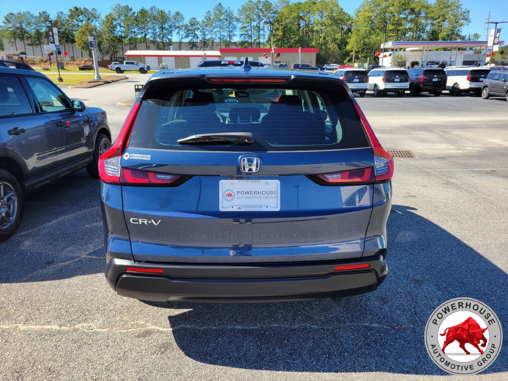 Used 2023 Honda CR-V LX image 4