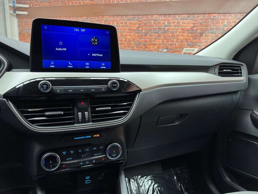 Certified 2022 Ford Escape SE w/ Convenience Package image 17