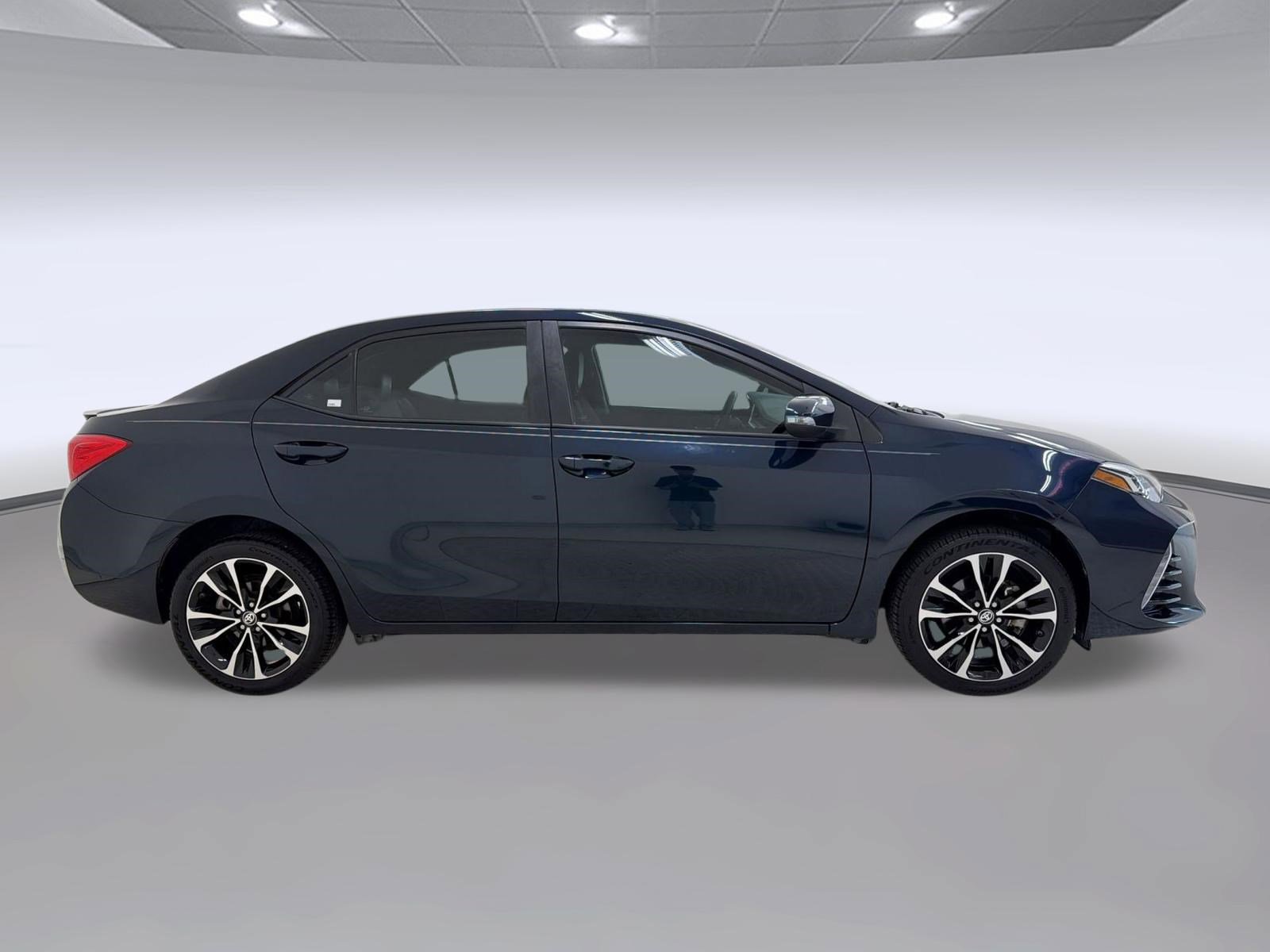 Used 2019 Toyota Corolla SE FWD image 8