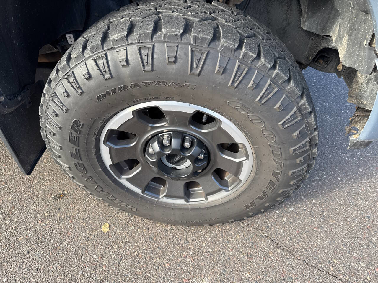 Certified 2023 Ford F250 Lariat w/ Tremor Off-Road Package image 14