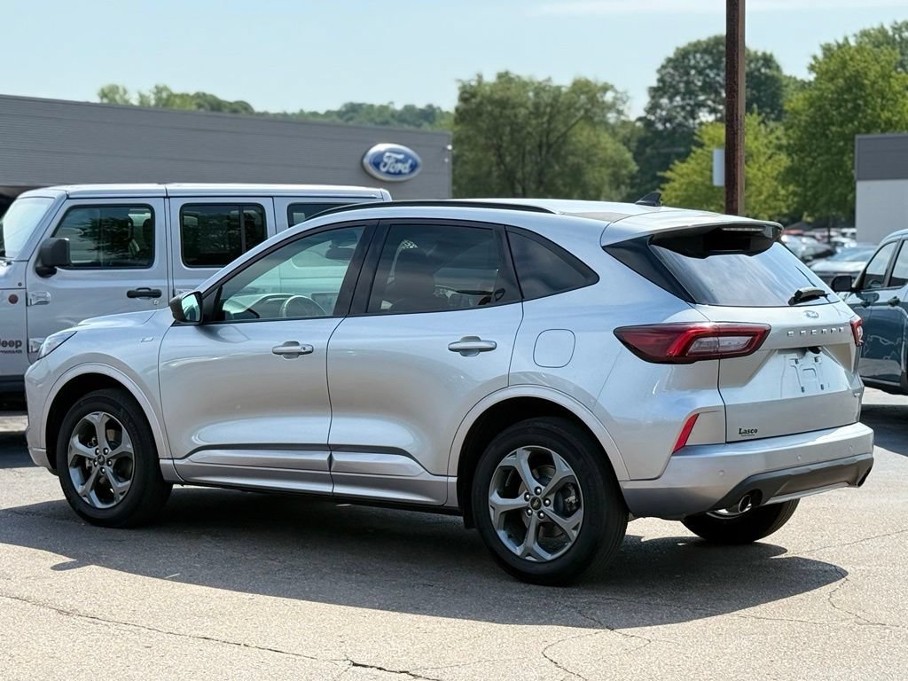 Certified 2024 Ford Escape ST-Line w/ Tech Pack #1 AWD/4WD image 36