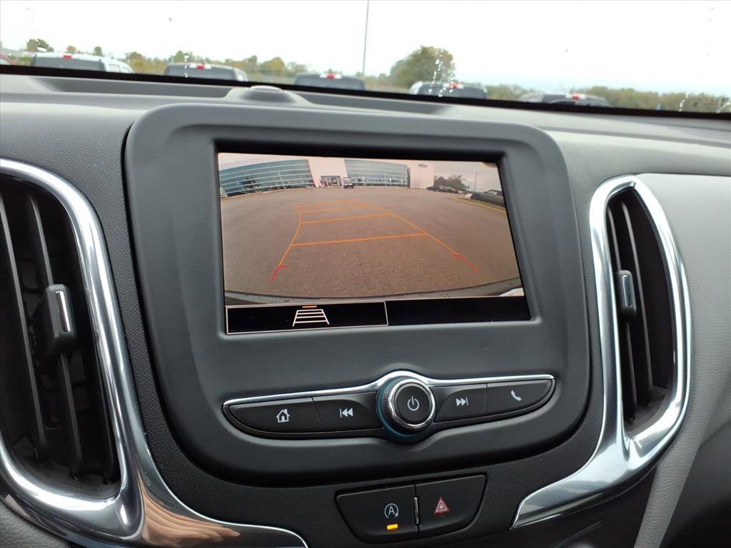 Used 2023 Chevrolet Equinox LT w/ Driver Convenience Package image 23