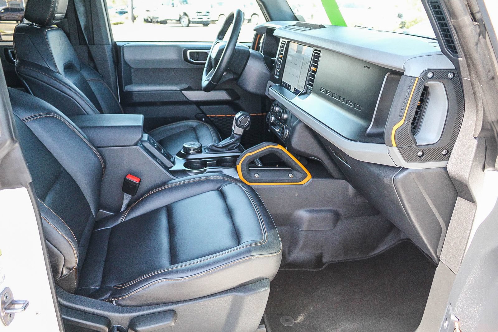 Certified 2023 Ford Bronco Badlands w/ Sasquatch Package AWD/4WD image 17