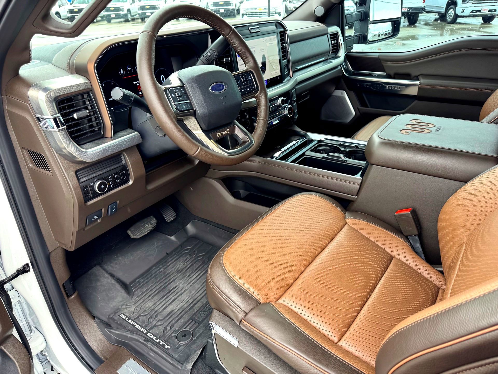 Certified 2026 Ford F350 King Ranch w/ Tremor Off-Road Package AWD/4WD image 11