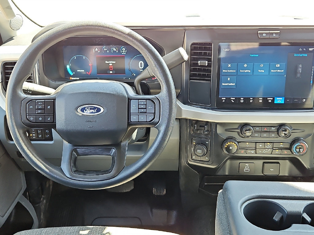 Certified 2025 Ford F250 XLT w/ Black Appearance Package AWD/4WD image 17