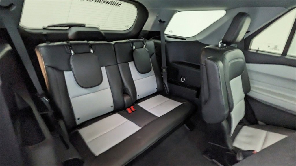 Certified 2023 Ford Explorer XLT w/ Equipment Group 202A image 40