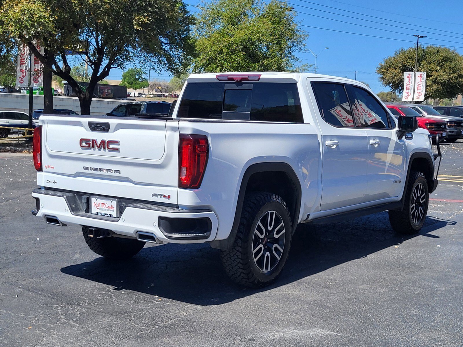 Used 2023 GMC Sierra 1500 AT4 w/ AT4 Premium Package image 3