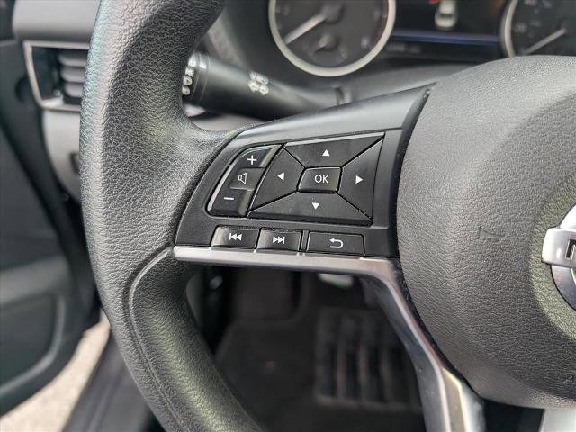 Used 2023 Nissan Sentra SV image 7