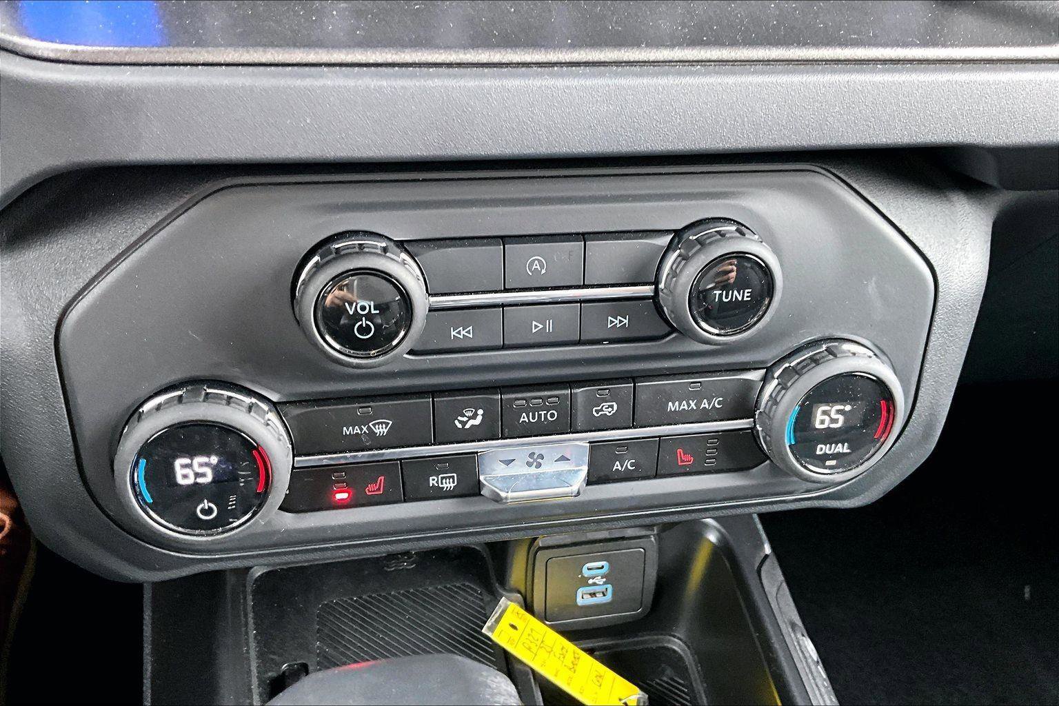 Certified 2025 Ford Bronco Big Bend image 21