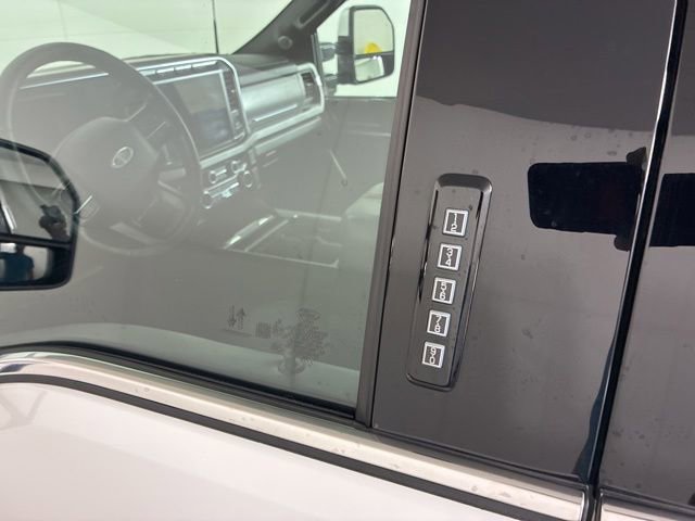 Certified 2024 Ford F350 Platinum AWD/4WD image 17