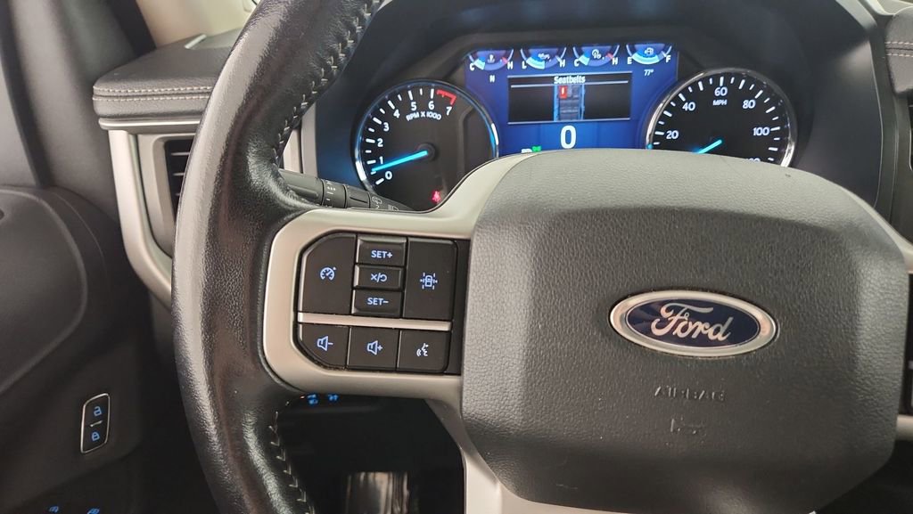 Certified 2024 Ford Expedition XLT AWD/4WD image 17
