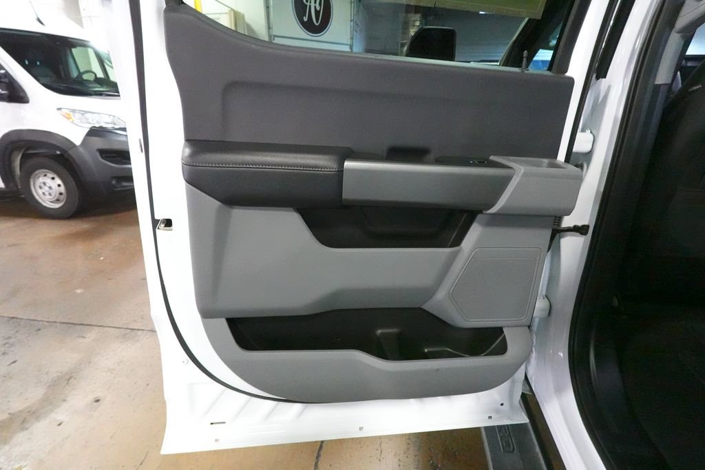 Certified 2026 Ford F350 XLT AWD/4WD image 23