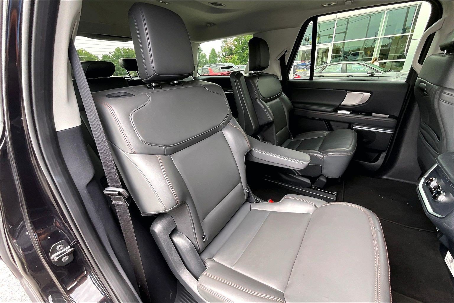 Certified 2025 Ford Expedition Active RWD image 25