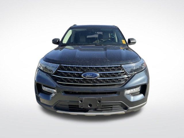Certified 2022 Ford Explorer XLT w/ Equipment Group 202A RWD image 2