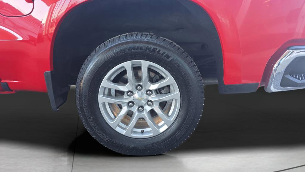 Used 2020 Chevrolet Silverado 1500 LT w/ All-Star Edition image 12