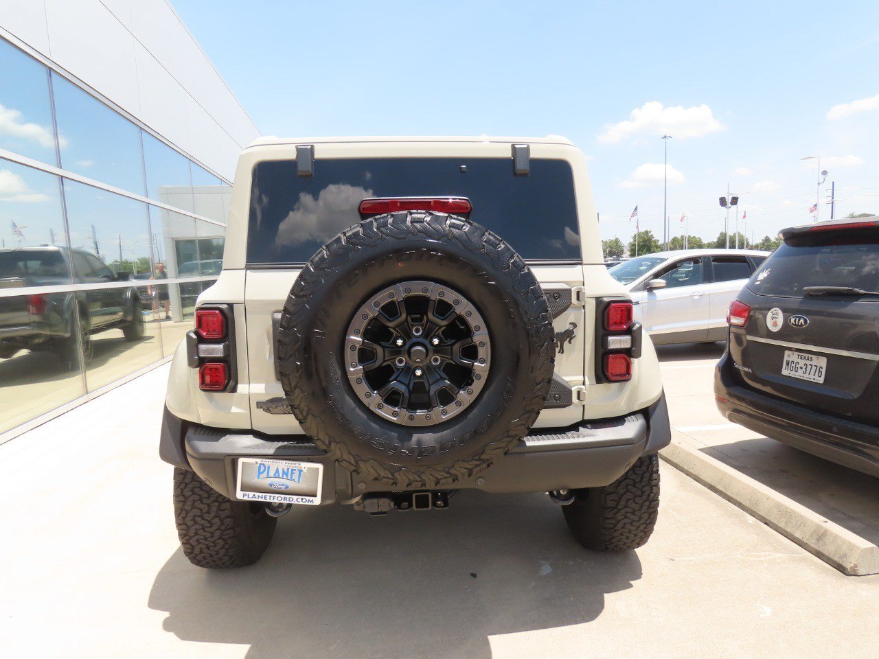 Certified 2025 Ford Bronco Raptor AWD/4WD image 12