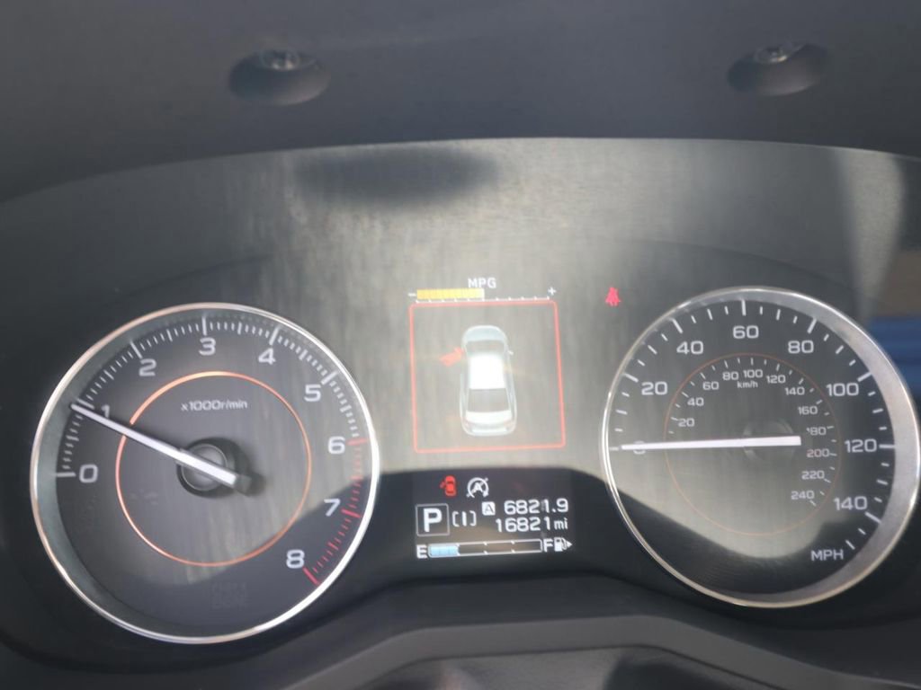 Used 2023 Subaru Crosstrek 2.5i Limited AWD/4WD image 18