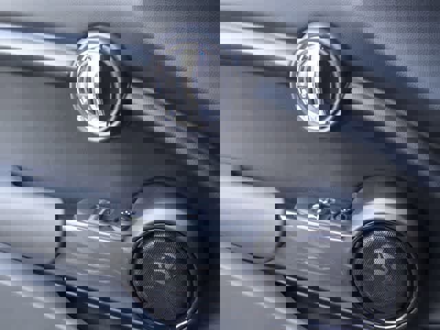 Used 2020 MINI Cooper 2-Door Hardtop image 13