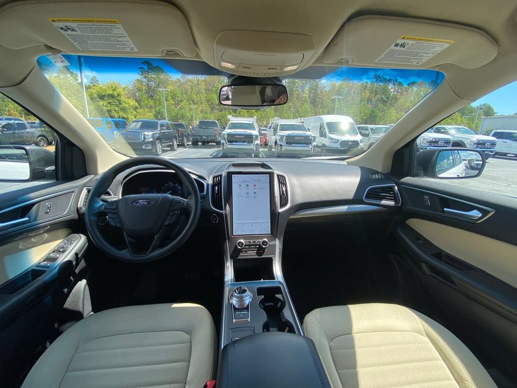 Certified 2021 Ford Edge SE FWD image 26