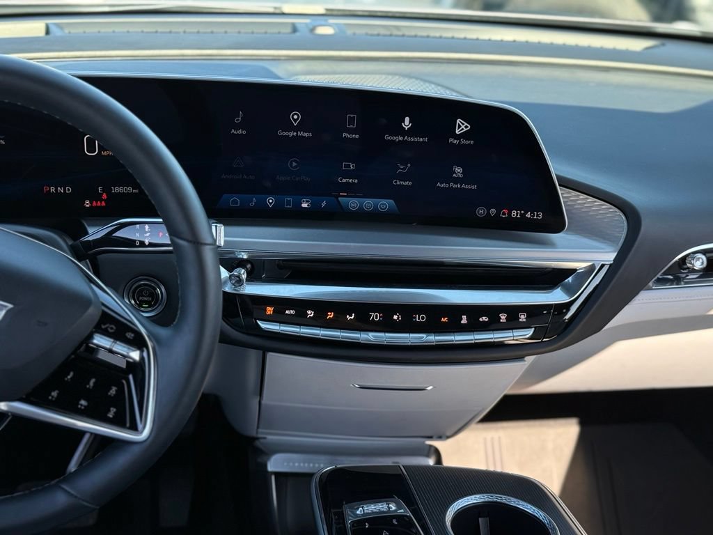 Used 2024 Cadillac Lyriq Luxury w/ LPO, Floor Liner Package AWD/4WD image 23