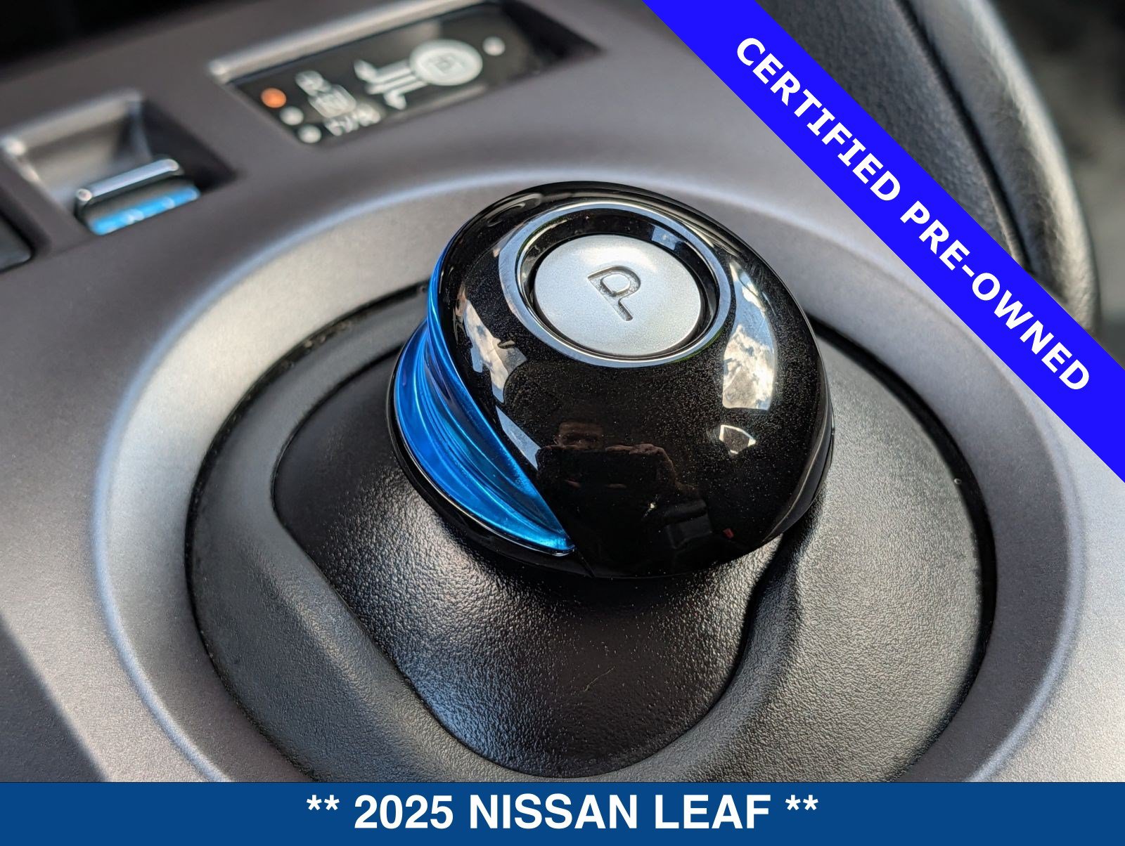 Used 2025 Nissan Leaf S FWD image 30