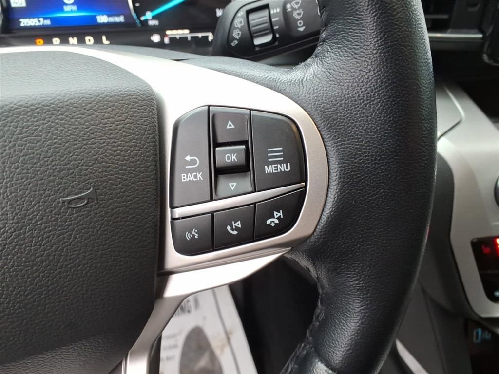 Certified 2022 Ford Explorer XLT w/ Equipment Group 202A image 21