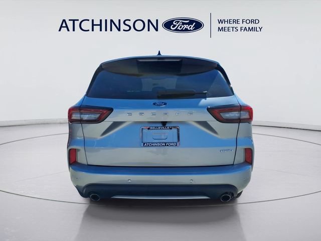 Certified 2023 Ford Escape ST-Line w/ Tech Pack #1 AWD/4WD image 5
