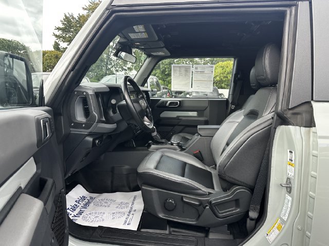 Certified 2023 Ford Bronco Big Bend w/ Sasquatch Package AWD/4WD image 18